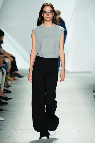 Look 30